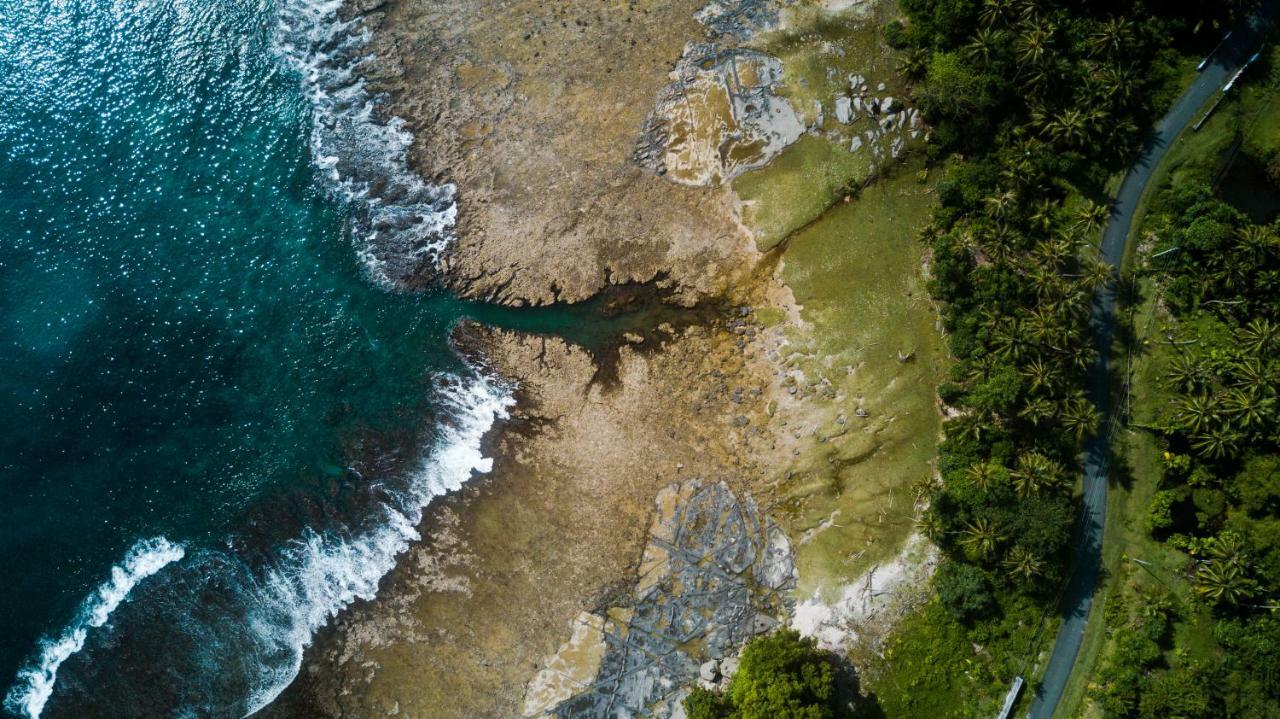 Baturundung Surf Resort Naibos Экстерьер фото